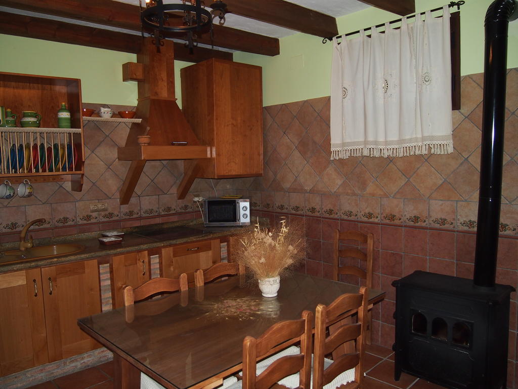 Vivienda Turistica Rural Casa Camilo ξενώνας Segura de la Sierra Δωμάτιο φωτογραφία